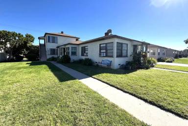 Main picture of 4818 N Lakewood Blvd