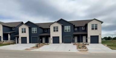 Main picture of 8414 Adelaide Dr