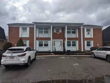 Main picture of 1210 Madison Ave
