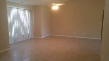 Main picture of 2602 SW 32nd St