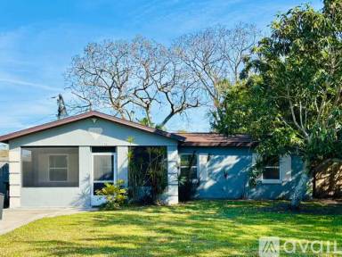 Main picture of 7719 Ferrara Ave