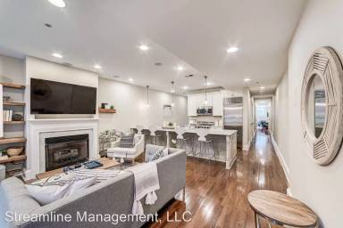 Main picture of 1130 5th St NW