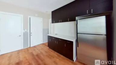 Main picture of 121 George St