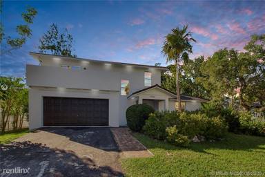 Main picture of 7700 Beachview Dr