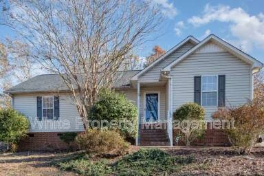 Main picture of 1813 Bloomsbury Dr