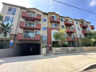 Main picture of 7551 Jordan Ave