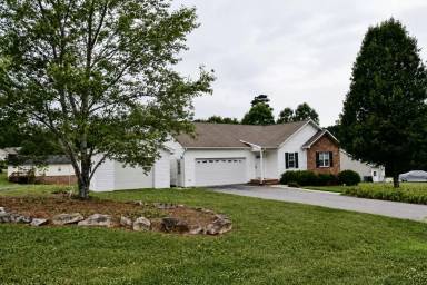 Main picture of 5139 Silver Tree Trl