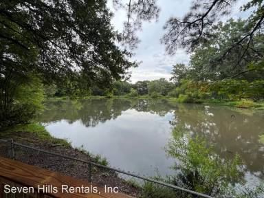 Main picture of 6 Lake Park Dr NW