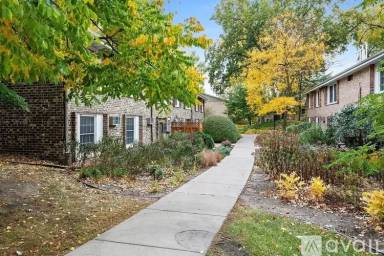 Main picture of 4624 Cedar Lake Rd S