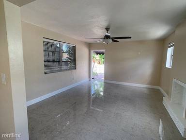 Main picture of 2415 SW 22nd Ave