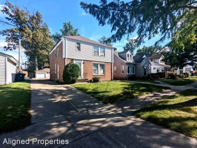 Main picture of 4013 W 157th St