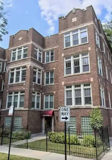 Main picture of 2226-28 E 70th St Apartments