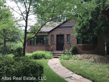 Main picture of 2233 S Saint Paul St
