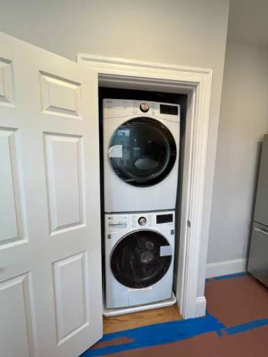 Main picture of 75 Winchester St