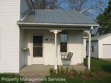 Main picture of 150 N Summey St
