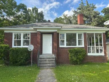 Main picture of 2601 Edgewood Ave