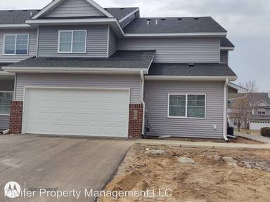 Main picture of 9171 Overlook Ln