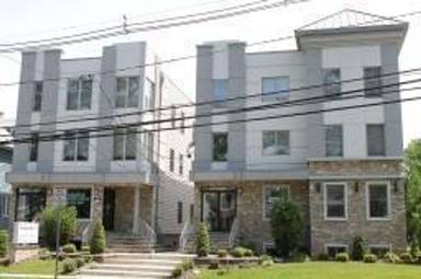 Main picture of 59-61 Elmora Ave