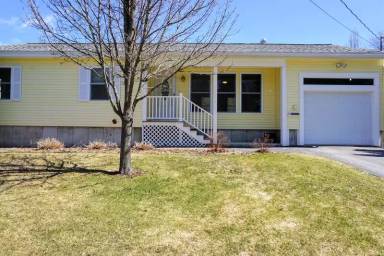 Main picture of 22 Intervale Rd