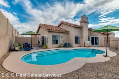 Main picture of 13397 N 103rd St