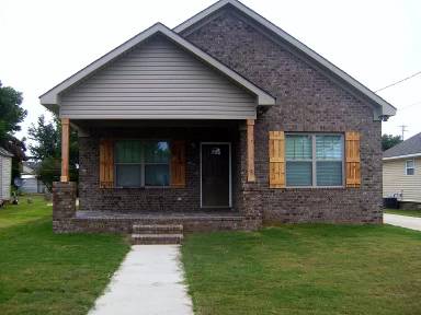 Main picture of 1717 2nd Ave