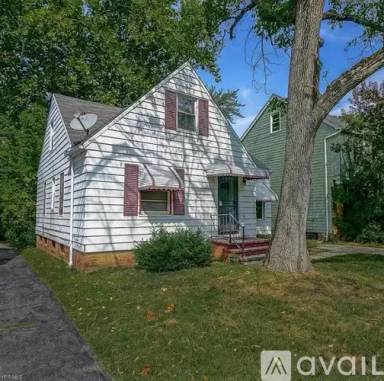 Main picture of 3709 Woodridge Rd