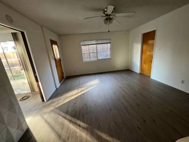 Main picture of 1444 NE 10th St
