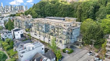 Main picture of Portal Condos