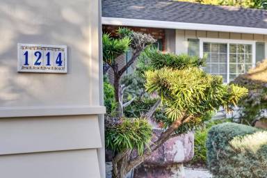 Main picture of 1214 Kilarney Ln