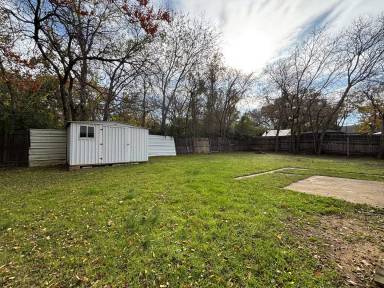 Main picture of 1008 Stuart Rd