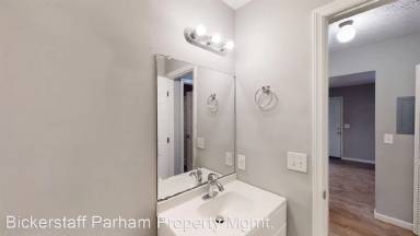 Main picture of 5200 Armour Rd