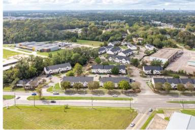 Main picture of Pelican Bay Apartments
