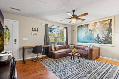 Main picture of William Holt Townhomes