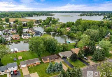 Main picture of 373 S Cass Lake Rd