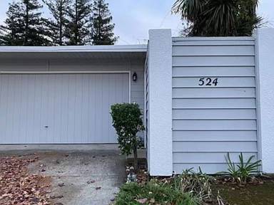Main picture of 500 Fern Ridge Ct