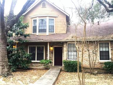 Main picture of 11404 Walnut Ridge