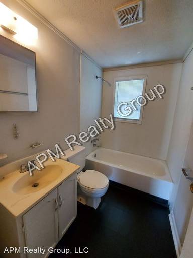 Main picture of 2710 Howell Ct