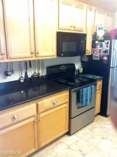 Main picture of 3200 Santa Clara Ave