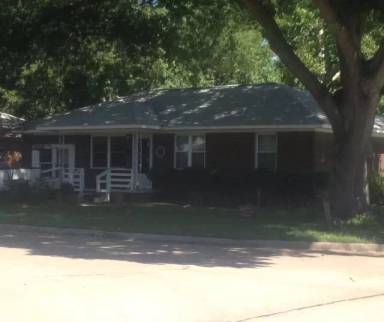 Main picture of 1517 Windsor Way