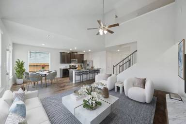 Main picture of 113 Sailors Way