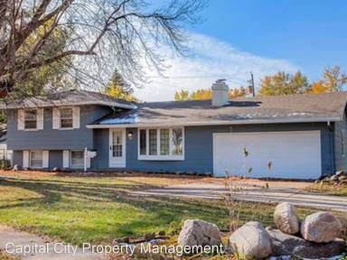 Main picture of 116 9th St SE