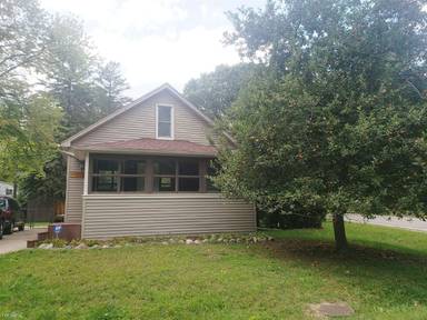 Main picture of 21825 Waldron St
