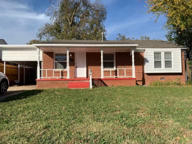 Main picture of 107 E Kittyhawk Dr