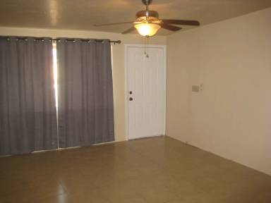 Main picture of 4432 E 32nd St