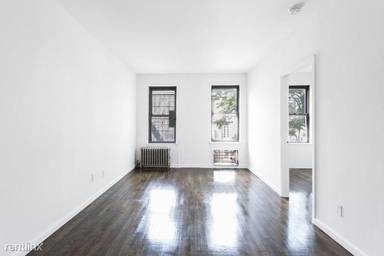 Main picture of 105 Saint Marks Pl