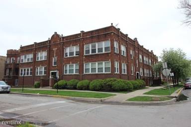 Main picture of 2651 N Harding Ave
