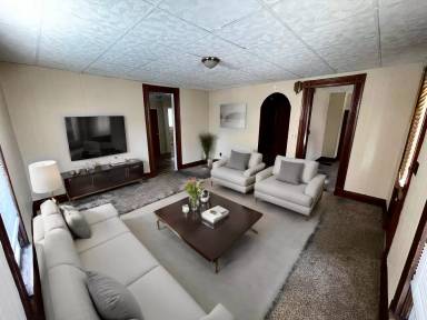Main picture of 153 N Pearl St