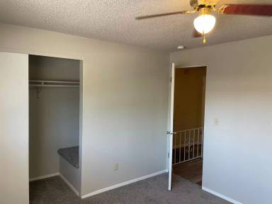 Main picture of 2209 S Salmon Ln