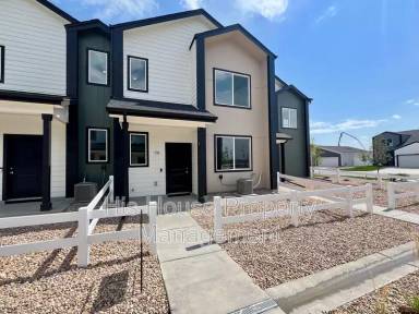 Main picture of 3913 Congaree Way