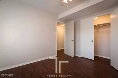 Main picture of 7539 N Bell Ave